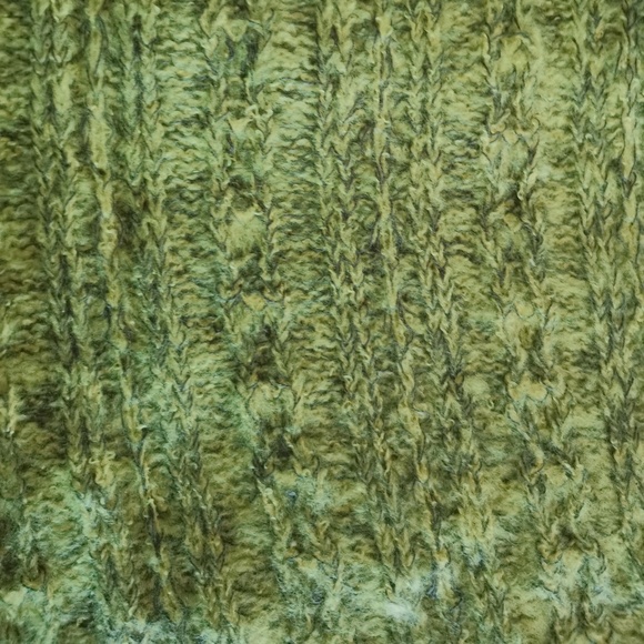 URBAN OUTFITTERS Out From Under Hayden Cable Knit Short - NWT (M) - Picture 3 of 12